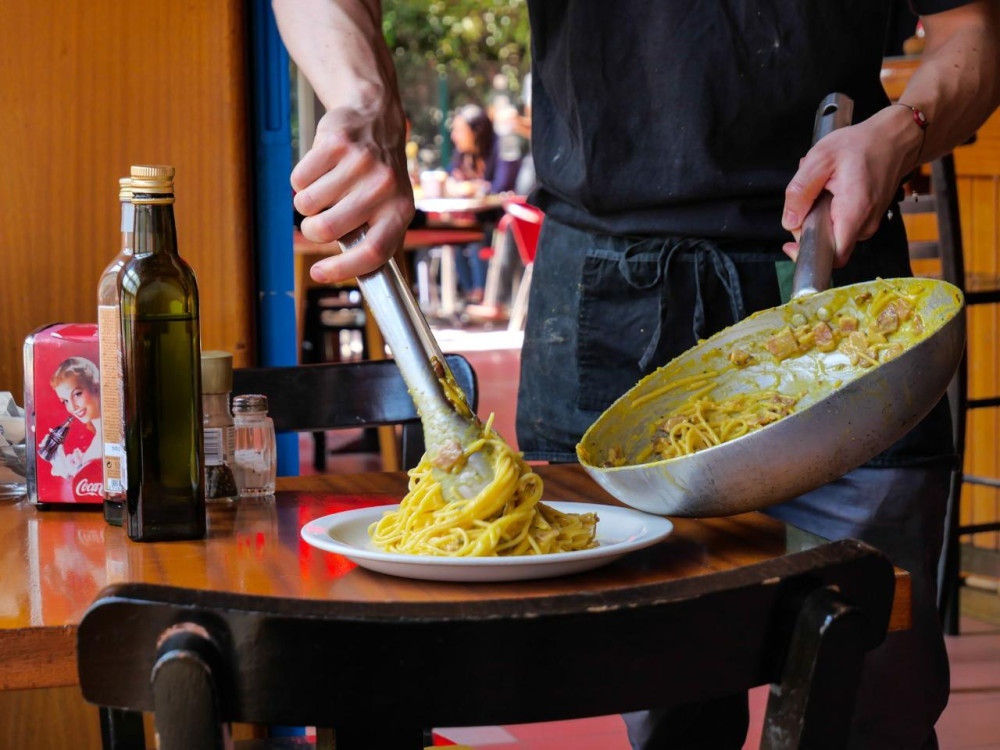 Make Pasta Carbonara from scratch in a Jazz Club