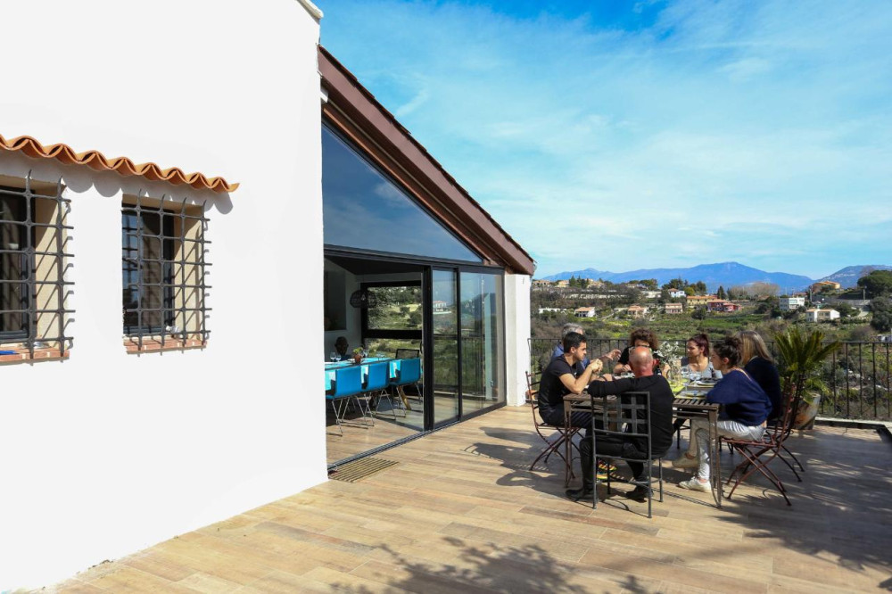 Lunchtime Mediterranean Cooking Class & Meal with a View of Nice