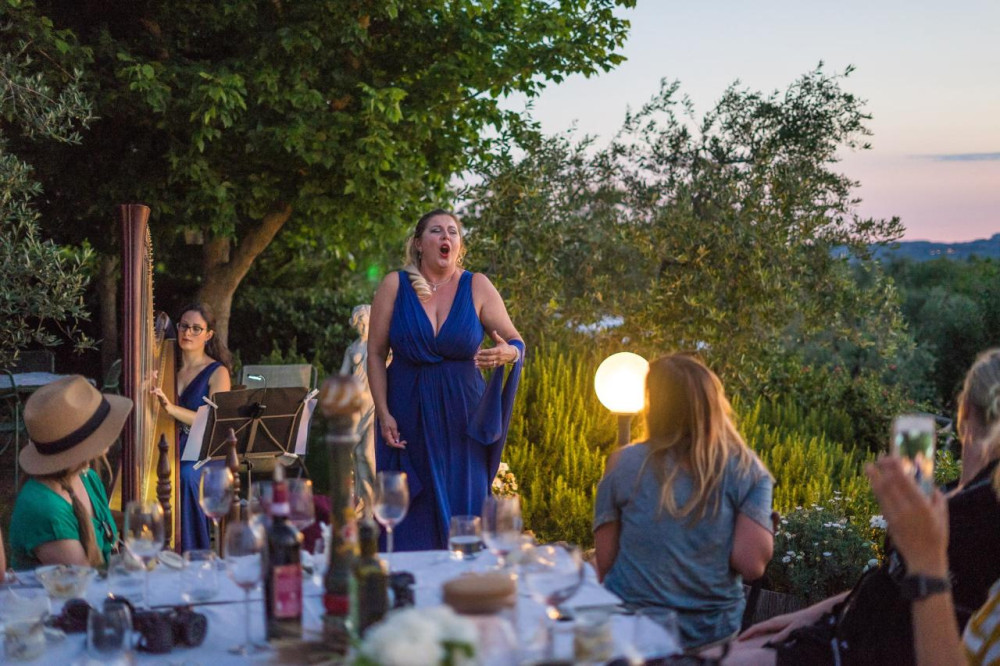 Cooking, Dinner & Live Opera in the countryside