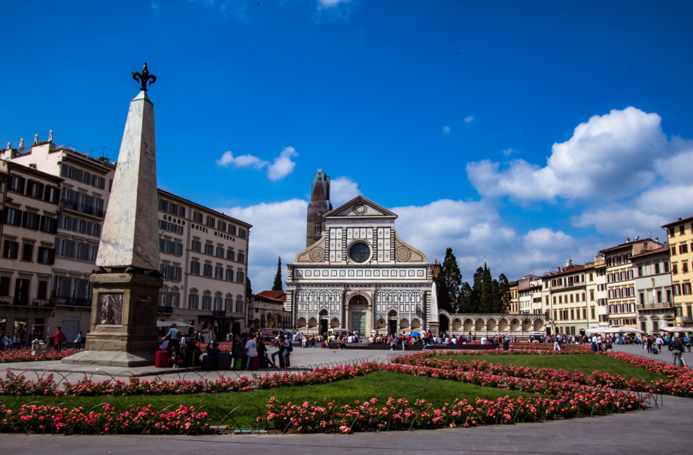 Hidden Treasures of Florence: Santa Maria Novella Church & Pharmacy!