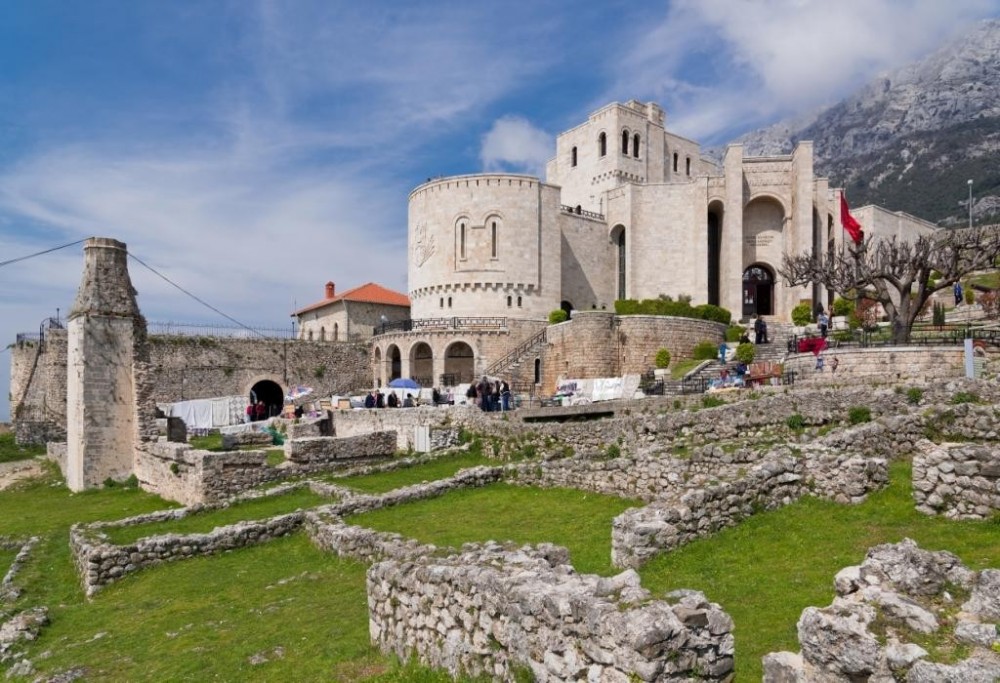 Tour of 3 UNESCO Sites: Berat, Gjirokaster & Butrint in 4 Days - Tirana ...