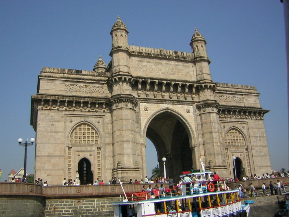 gateway of india tourist attractions