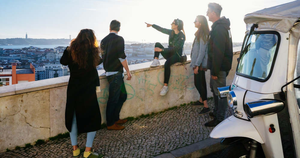 Best of Lisbon Tuk Tuk Food Private Tour