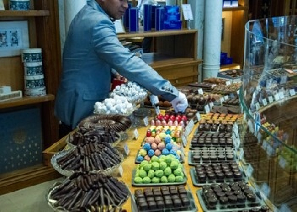 In The Footsteps of The French Chef Food Private Tour