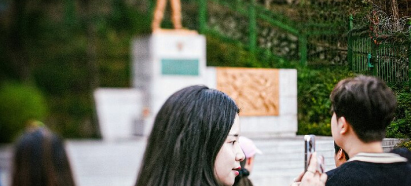 Buam dong Walking Tour Art, History and Parasite in Seoul