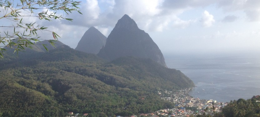 Soufriere Island Delight Excursion with Sulphur Springs + Volcano
