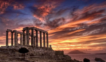 A picture of Unforgettable Experiences: From Sounio to Santorini's Best Highlights