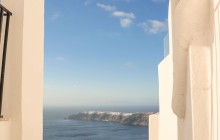 Santorini Golden Tours12