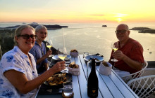 Santorini Golden Tours2