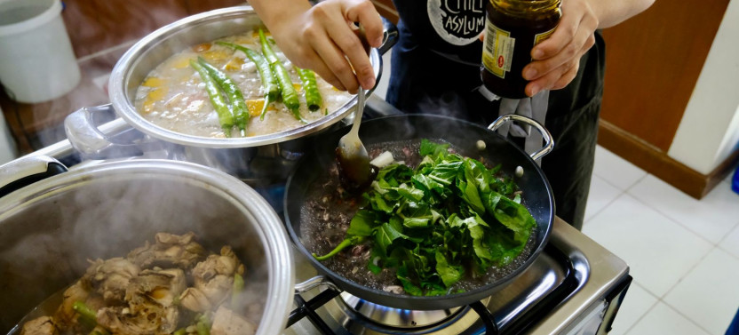 Traditional Filipino Cooking In Tagaytay with a Local Foodie