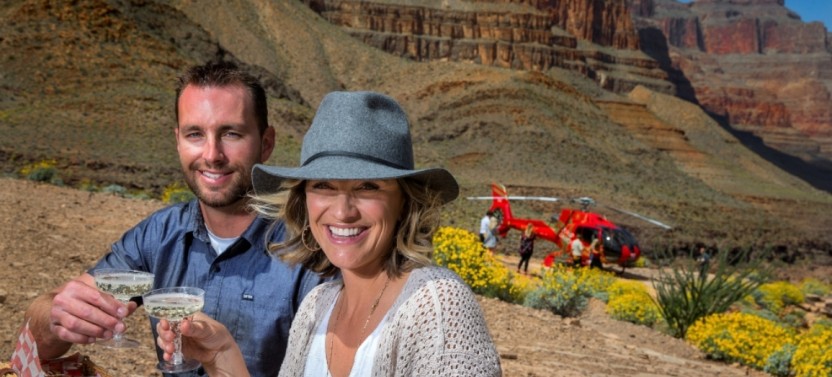 Grand Celebration Grand Canyon Heli Tour with Landing and Champagne Toast