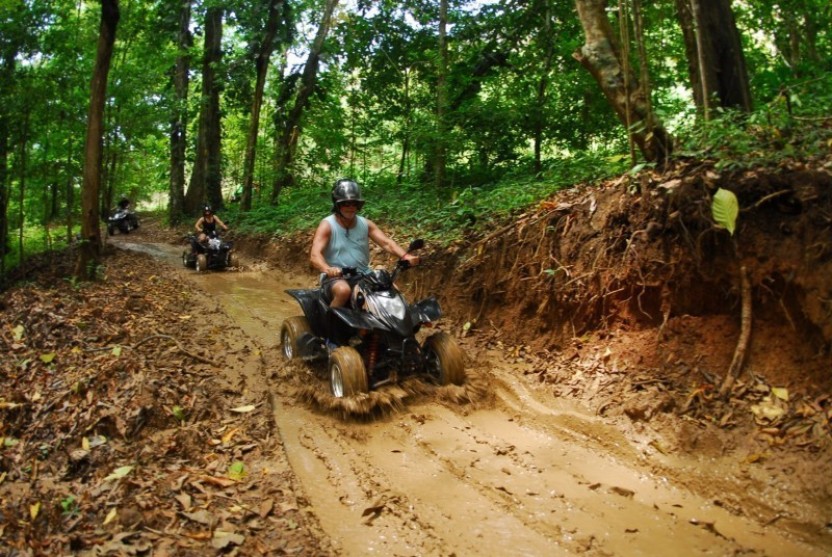ATV 4x4 Mountain Adventure