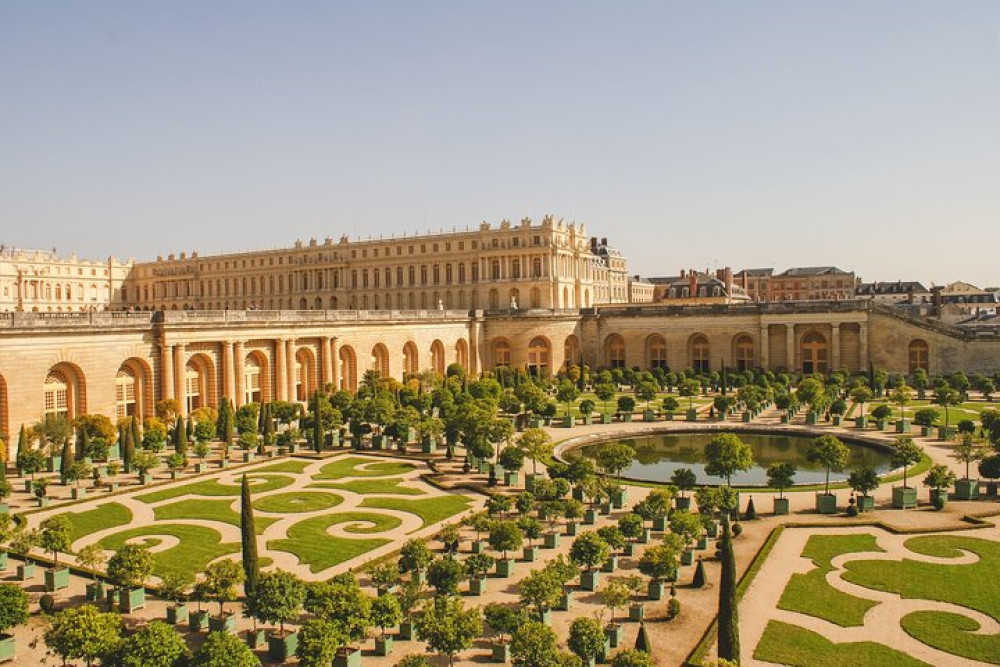 Palace Of Versailles Skip The Line Entry With Escort From Central Paris