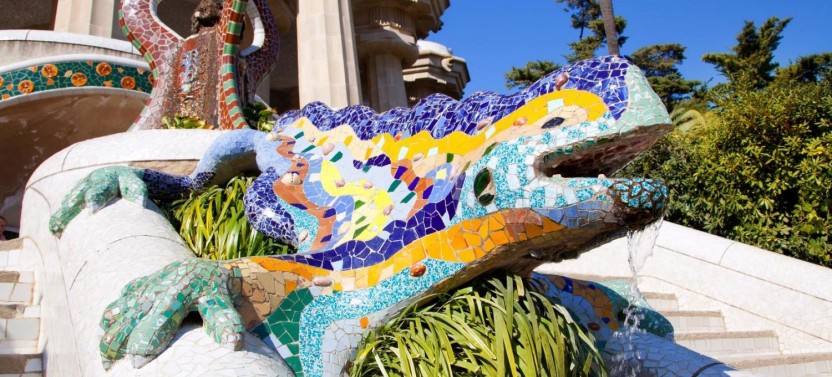 Sagrada Familia + Park Güell Fast Track Guided Tour
