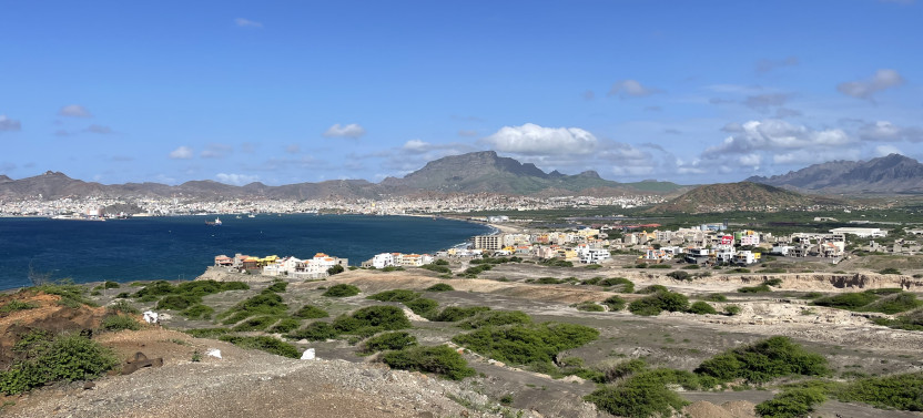 São Vicente: Discover 12 Voltas Walk, Hidden Gem