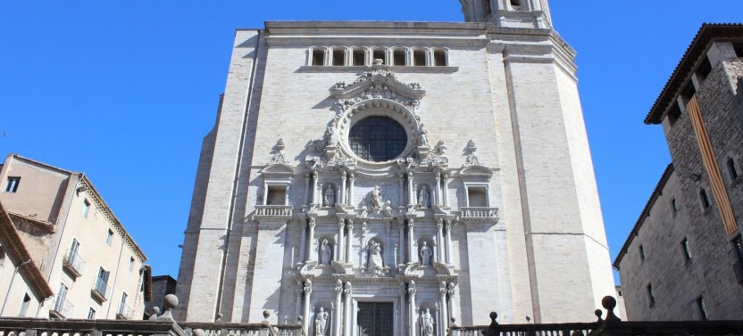 Girona and Dalí Museum - Full Day Trip from Barcelona, photo 4 of 8