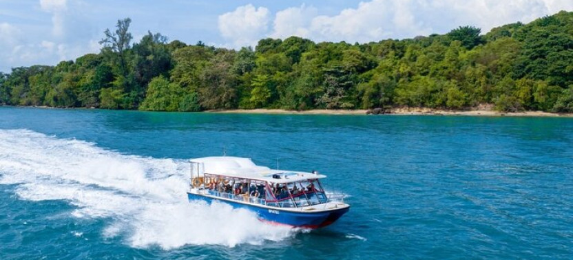 Albatross Hop-On Hop-Off Speedboat Pass