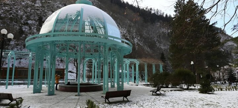 Private Trip Bakuriani & Borjomi Day Tour with Lots of Activities