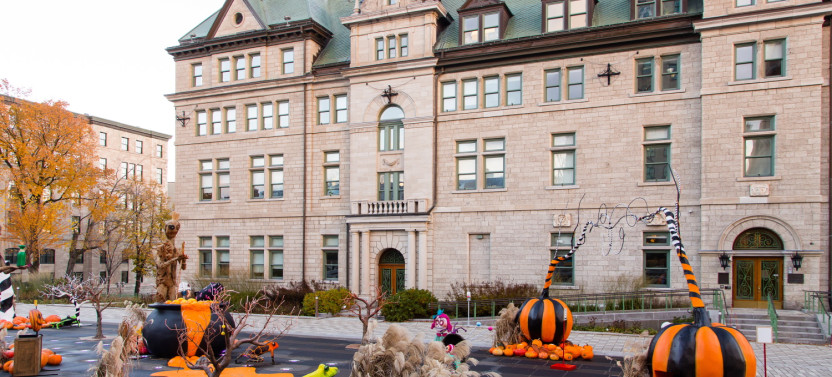 Self-Guided Driving Bundle of Canada Tours