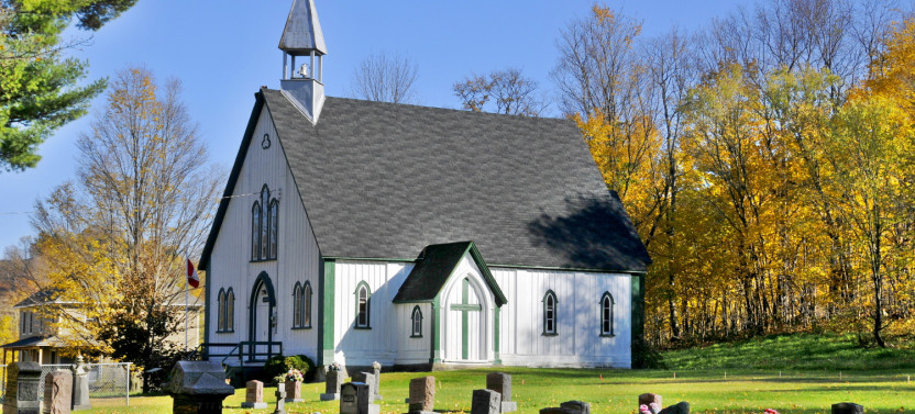 Self-Guided Driving Bundle of Canada Tours