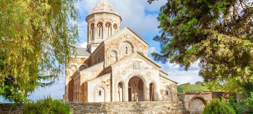 Private Tour From Tbilisi to Kakheti Sighnaghi with Wine Tasting