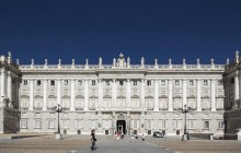 Madrid Highlights and Skip the Line Royal Palace Guided Tour