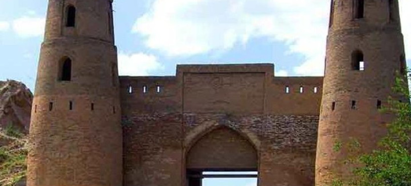 One-Day Tour of Hisar Fortress