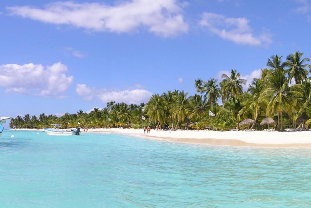 Saona -Snorkeling (Motomaran, Catamaran)
