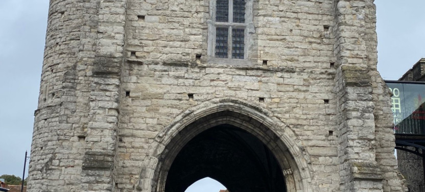 Private Taxi Tour to Canterbury from London