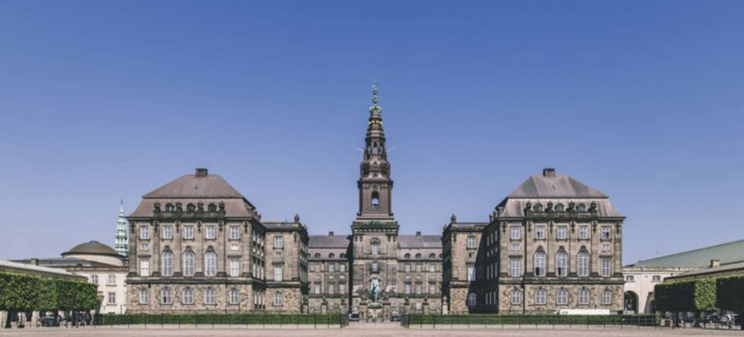 Expert-Led Copenhagen Royal Palaces Tour