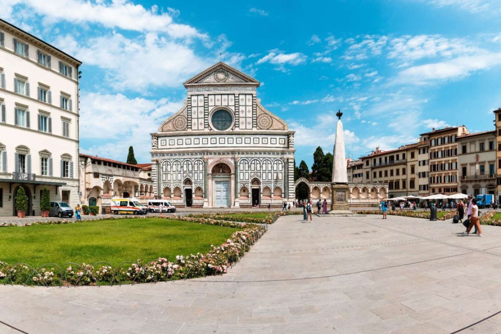 Private Expert-Led Art & Power in Florence’s Churches