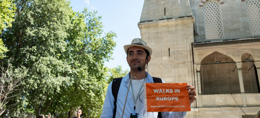 Istanbul: Blue Mosque and Hagia Sophia Guided Tour with Tickets