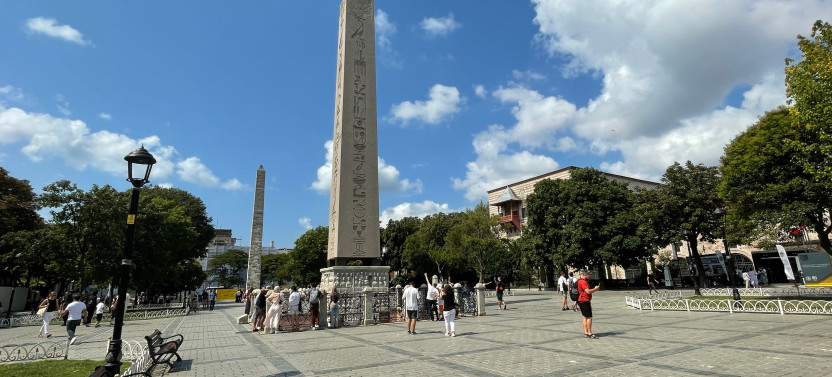 Istanbul: Hagia Sophia and Basilica Cistern Guided Tour with Tickets