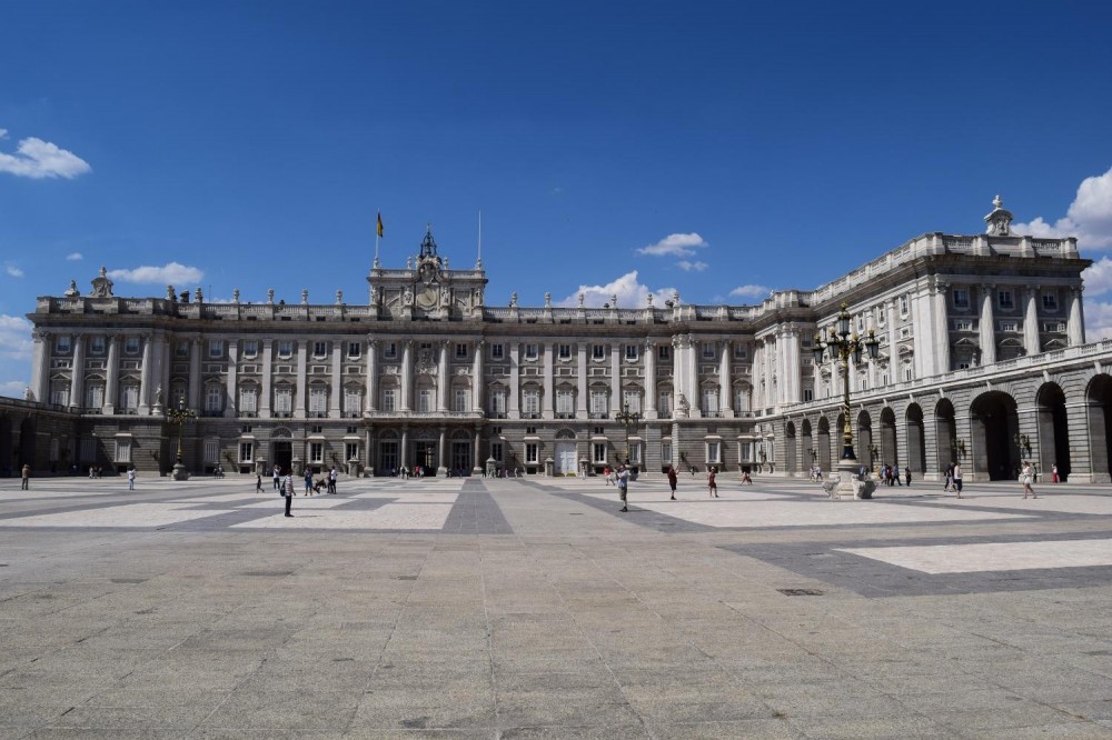 Skip The Line Guided Tour of The Royal Palace - Madrid | Project Expedition