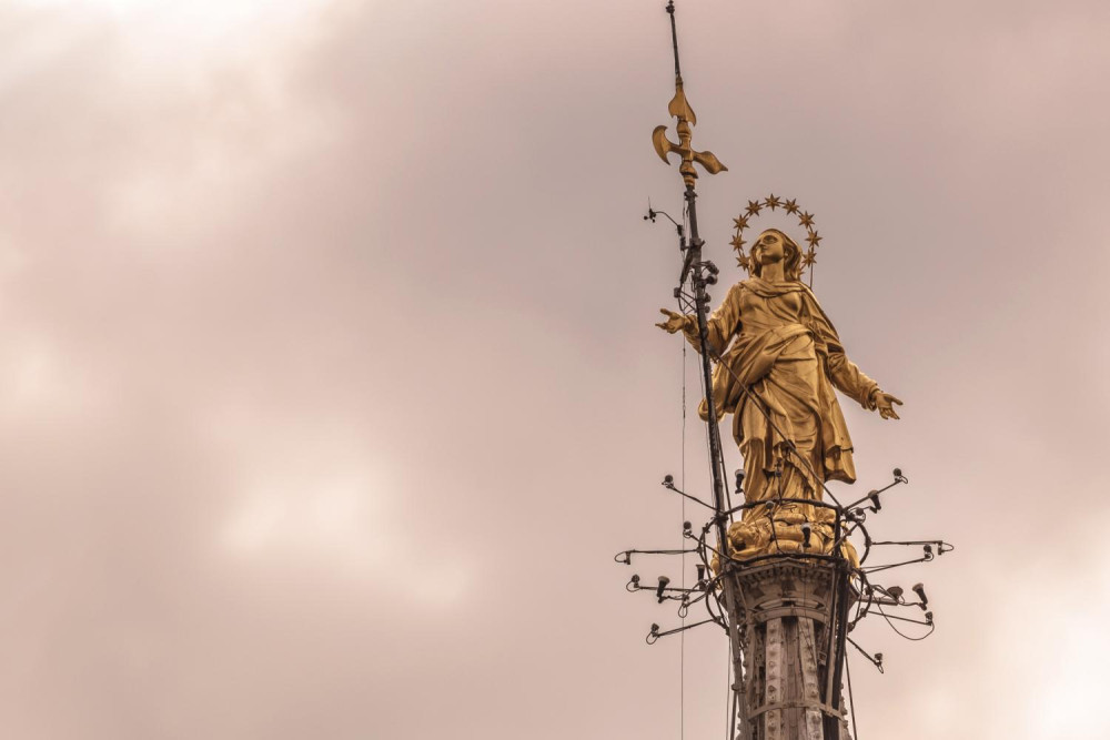 Direct access to Duomo Cathedral & Rooftop Guided Tour