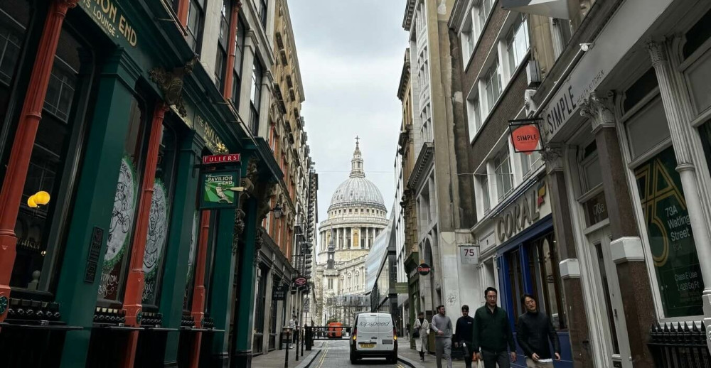 Eating London: Heart of The City Food Private Tour