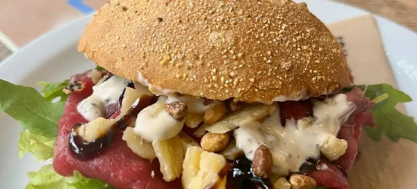 Delft: Hike & Bite Food Tour
