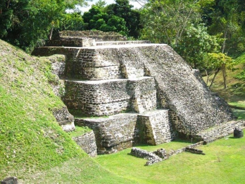 Xunantunich