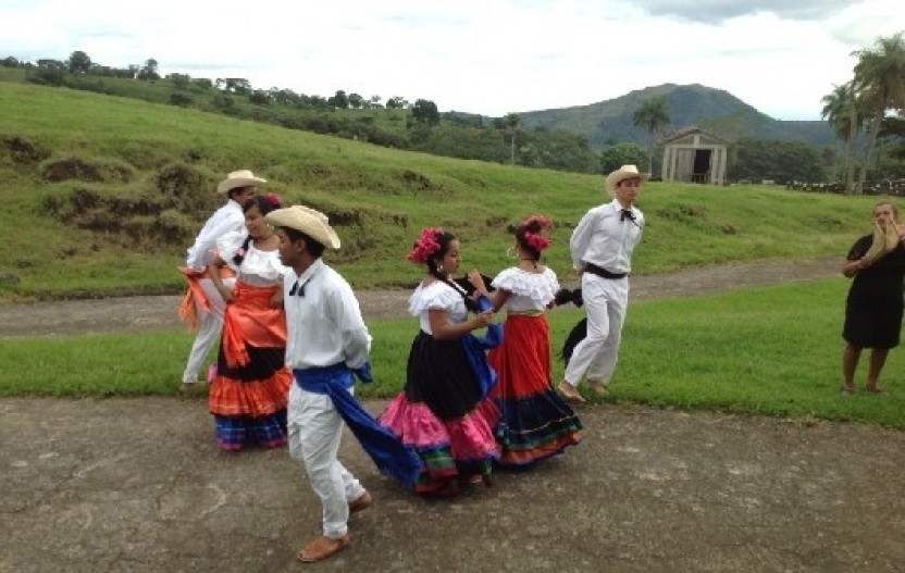 Guanacaste Combo: Zipline, Horseback, Hot Springs, Mud Baths