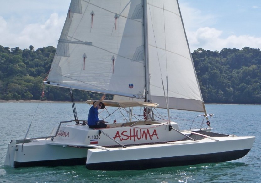 Sailing Velero