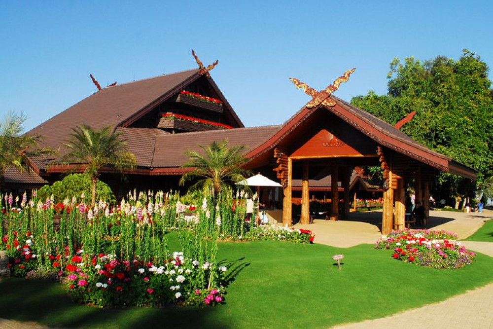Half-Day Chiang Rai: Doi Tung Royal Projects & Ethnic Minorities