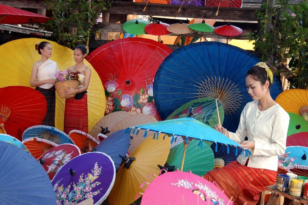 Chiang Mai: Artisans and Workshops Cultural Tour
