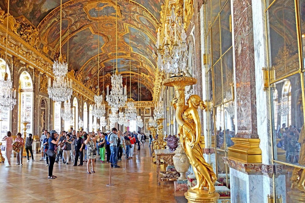 Hall of Mirrors Sights & Attractions Project Expedition