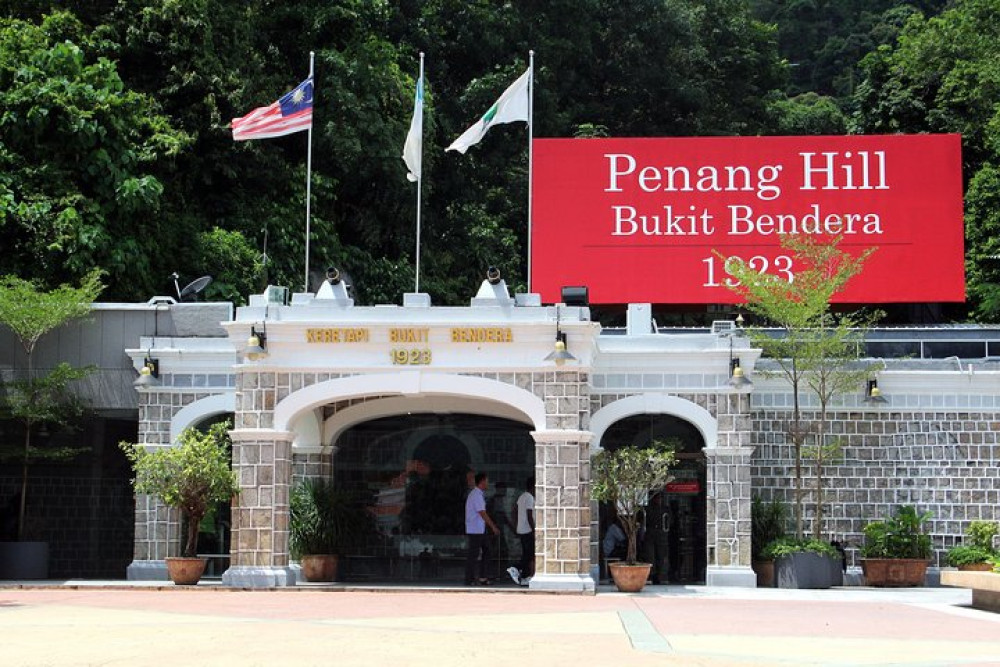 Penang Hill And The Kek Lok Si Temple