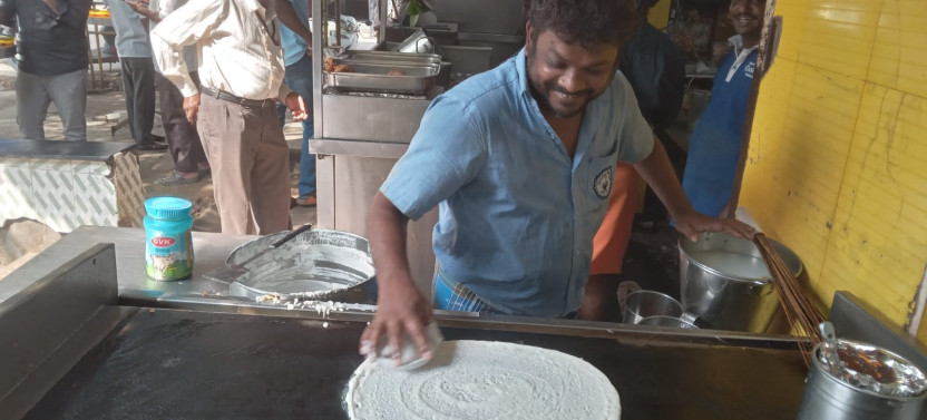 Private Food Tour in Pondicherry with a Local
