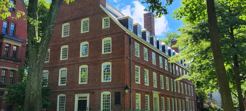 Illustrious Schools: Group Tour of MIT & Harvard