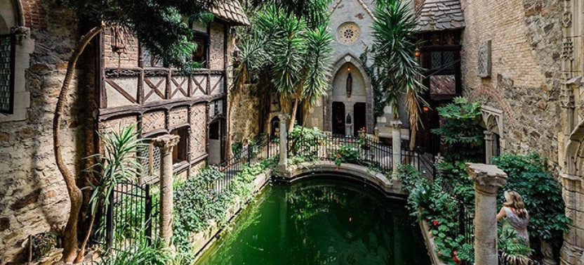 Hammond Castle & Salem Private Day Trip