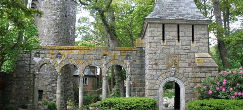 Hammond Castle & Salem Private Day Trip