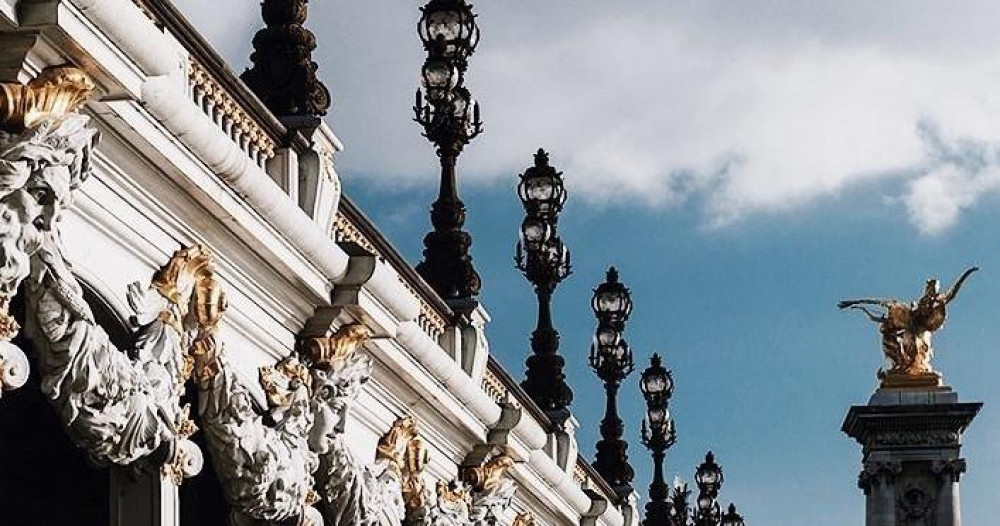 The History of Paris - City Center Guided Walking Tour - Private (Spanish)