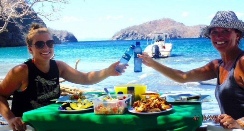 Private Hidden Beach BBQ & Snorkeling Tour